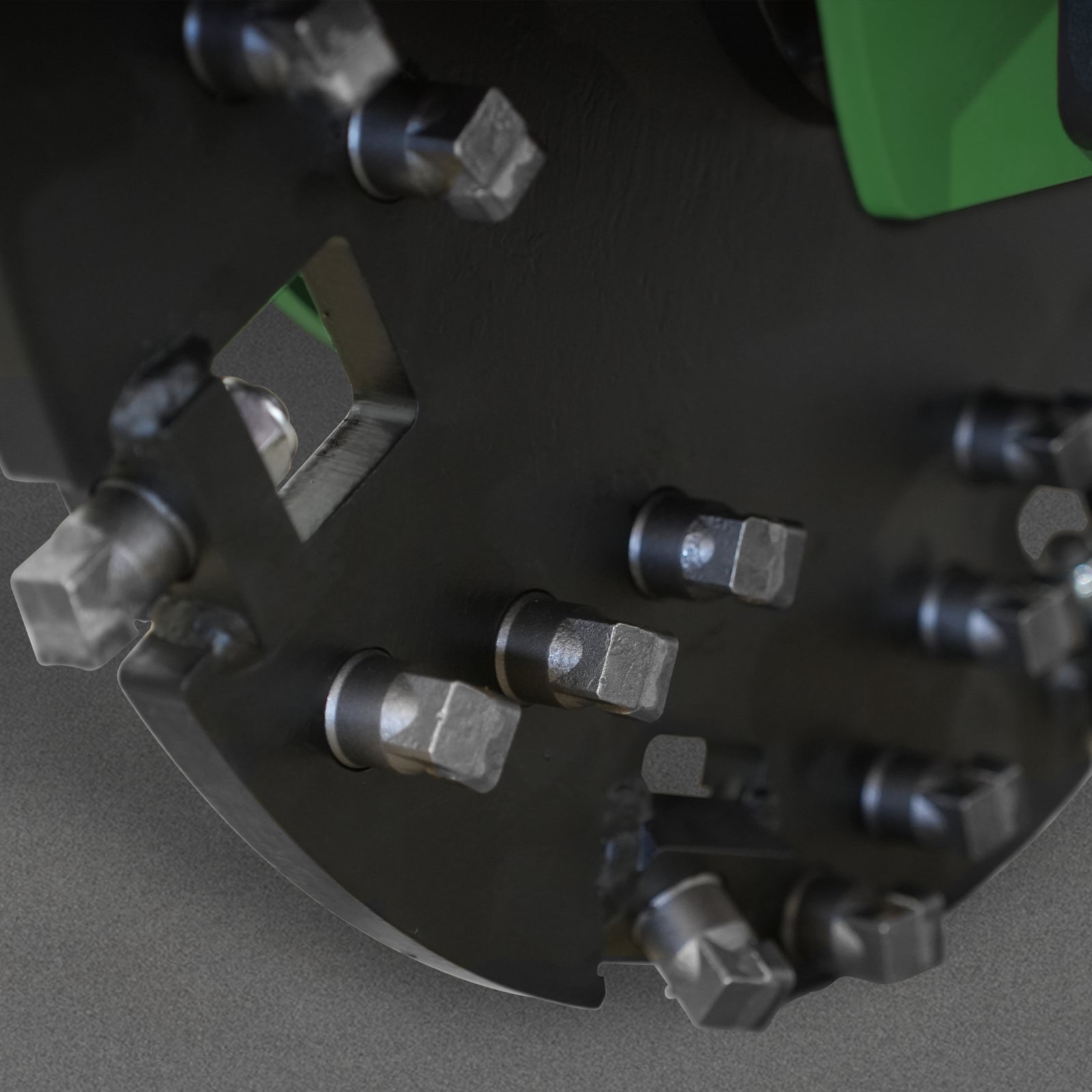 3-Point PTO Stump Grinder with 34 Carbide Teeth (PTO Shaft Included with Slip Clutch), for 15-45HP Tractor, SG24