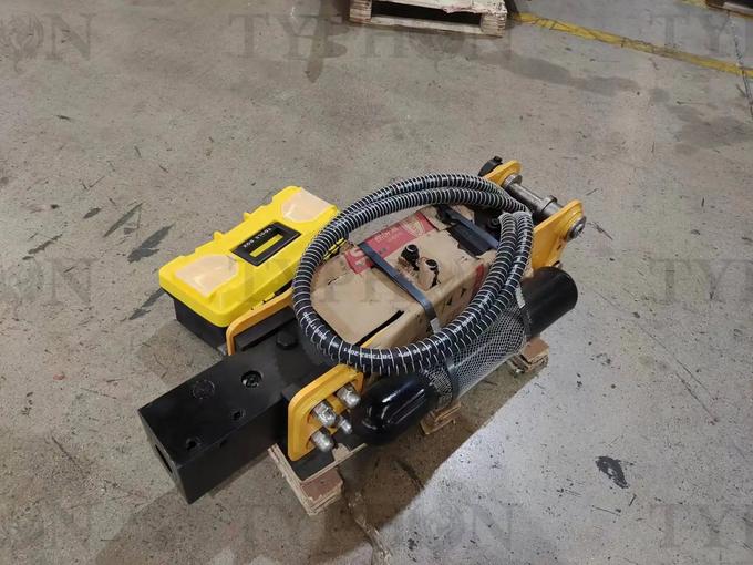 2.5 ton Mini Excavator Attachment Hydraulic Hammer Top Type Rock Breaker Generic2.5 ton Mini Excavator Attachment Hydraulic Hammer Top Type Rock Breaker Generic