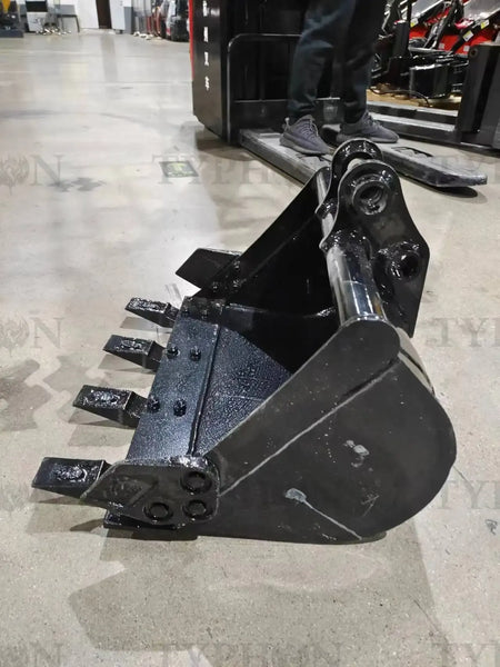 2-3.5 Ton Mini Excavator Attachment 600mm Teeth Bucket Trenching Buckets 23 inch